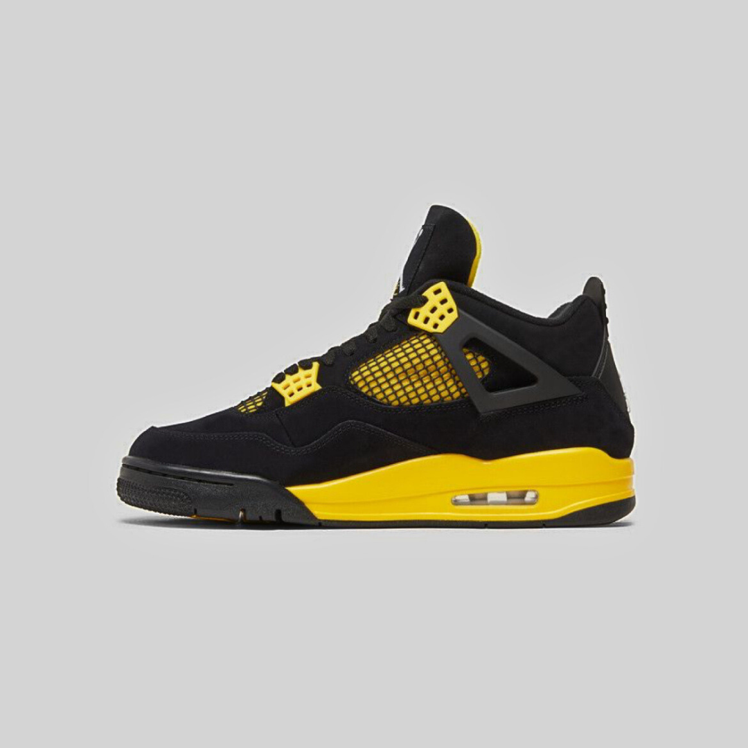 Air Jordan 4 Retro ‘ Thunder’
