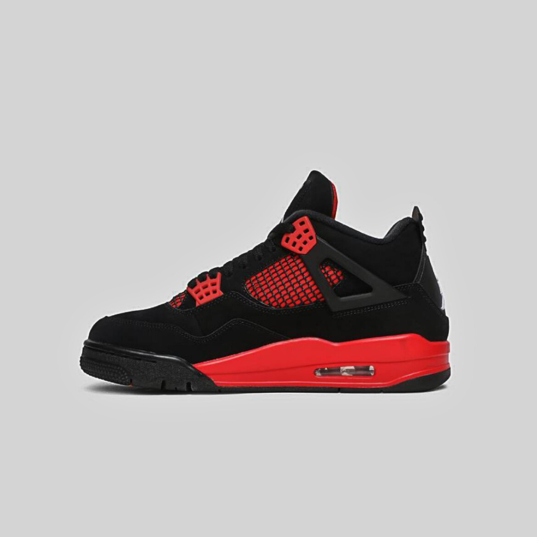 Air Jordan 4 Retro ‘ Thunder’