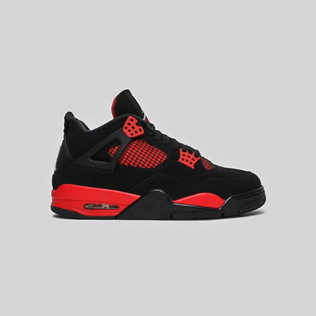 Air Jordan 4 Retro ‘ Thunder’