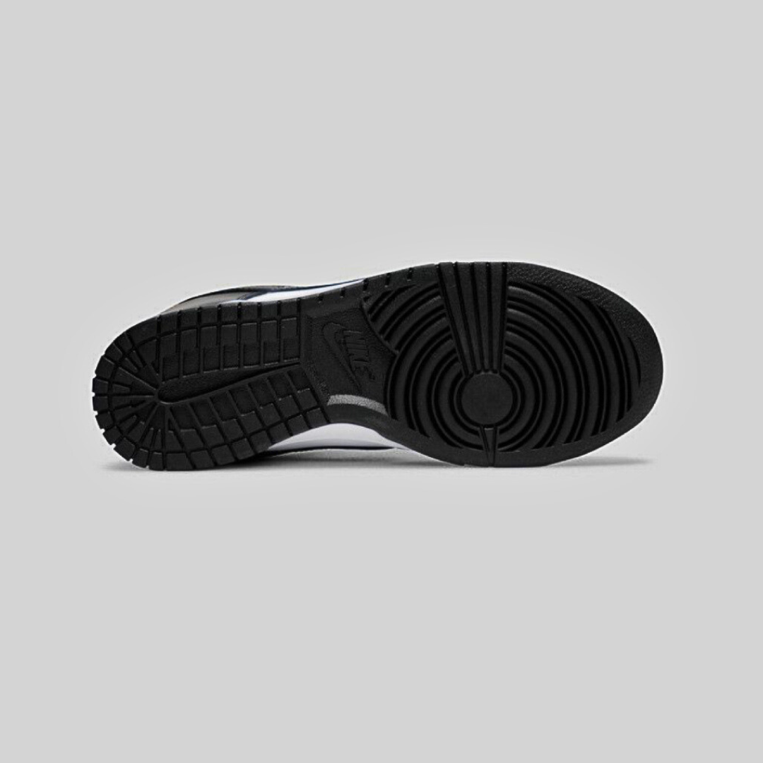 Nike Dunk Low ‘Black White’ (2021