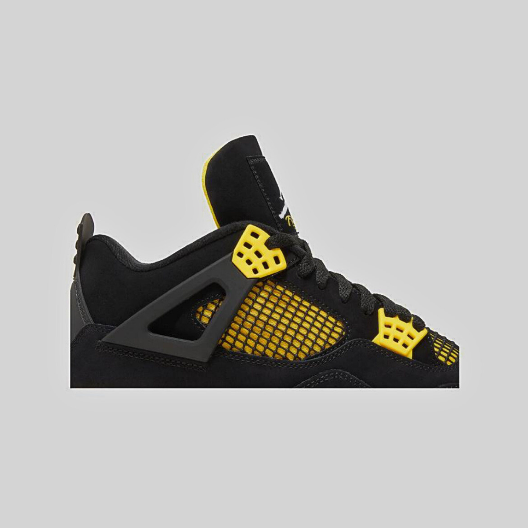Air Jordan 4 Retro ‘ Thunder’